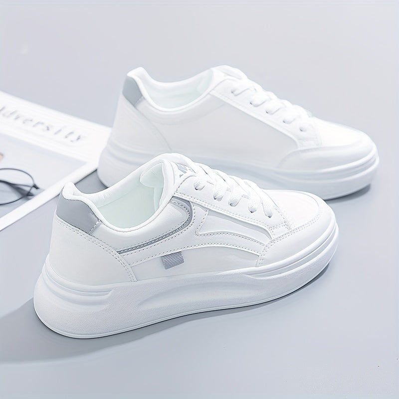 Chic White Sneakers with Lightweight Comfort
