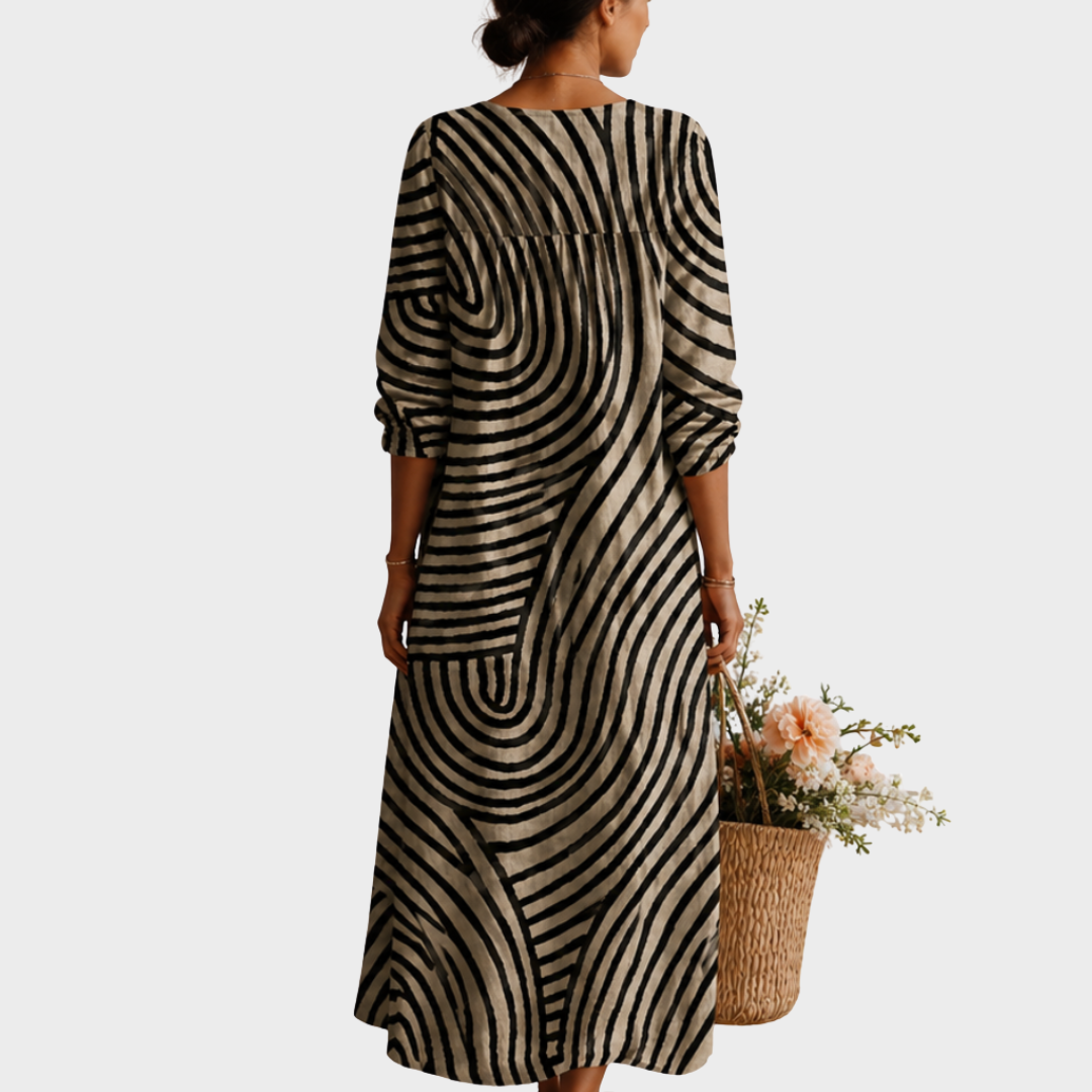 Doreen | Boho Maxi Dress with Graphic Wave Print