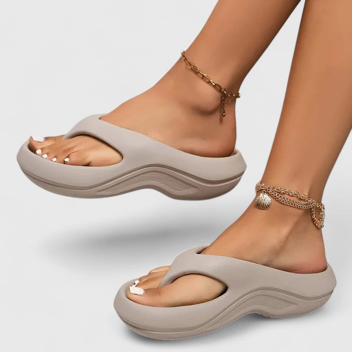 Sienna | Lightweight Slip-On Sandals