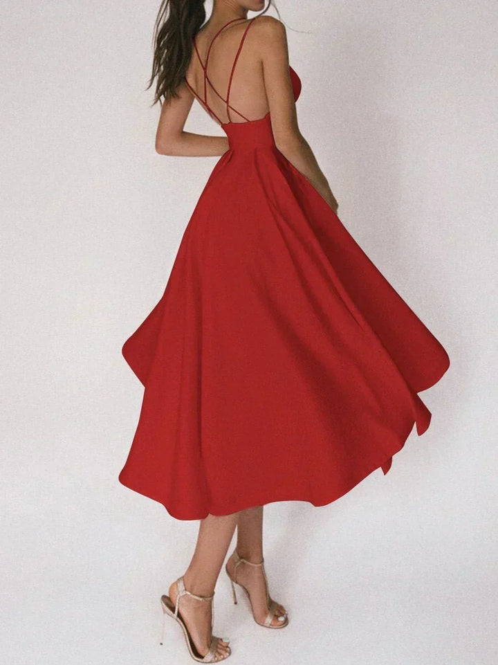 Elara - Elegant Minimalist Dress