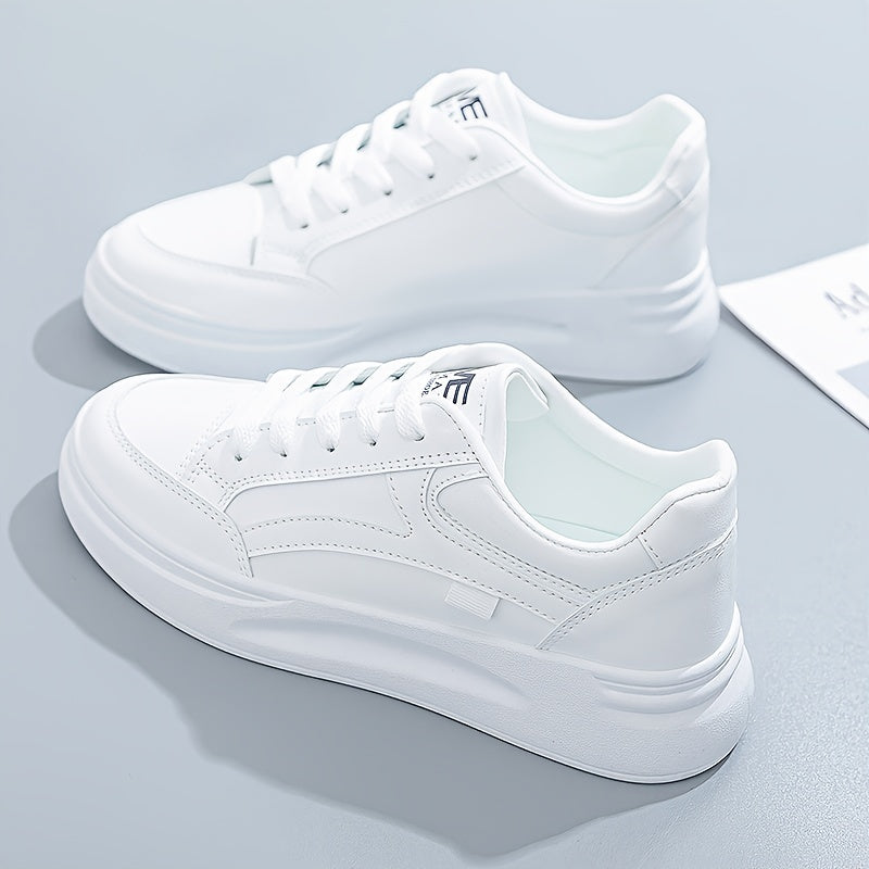 Chic White Sneakers with Lightweight Comfort