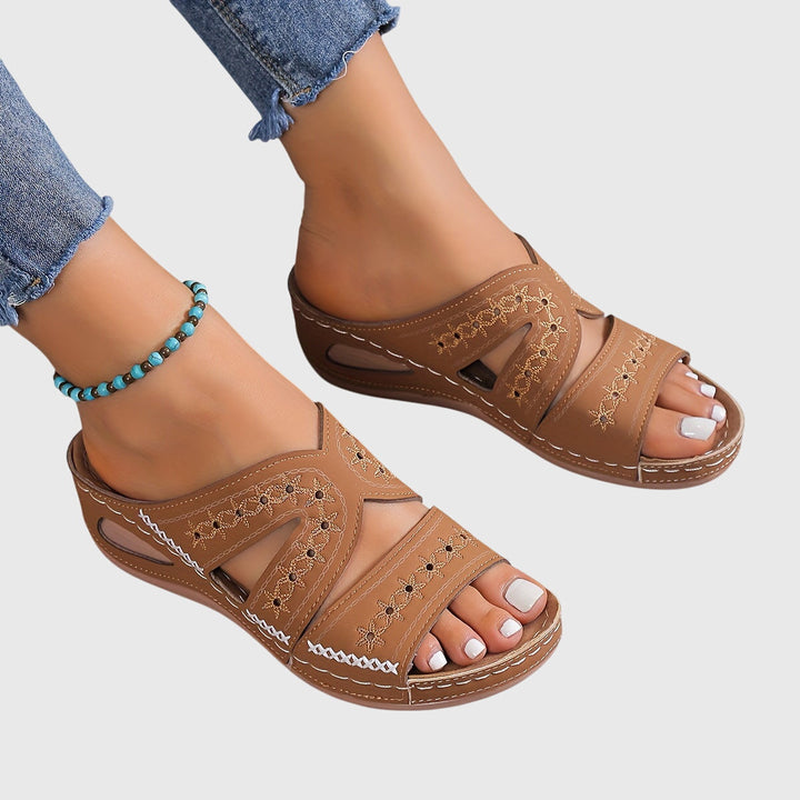 Bonnie - Elegant Orthopaedic Sandals