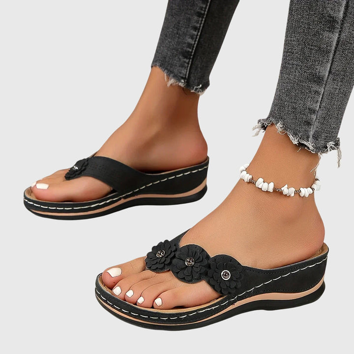 Asha - Elegant Orthopaedic Thongs