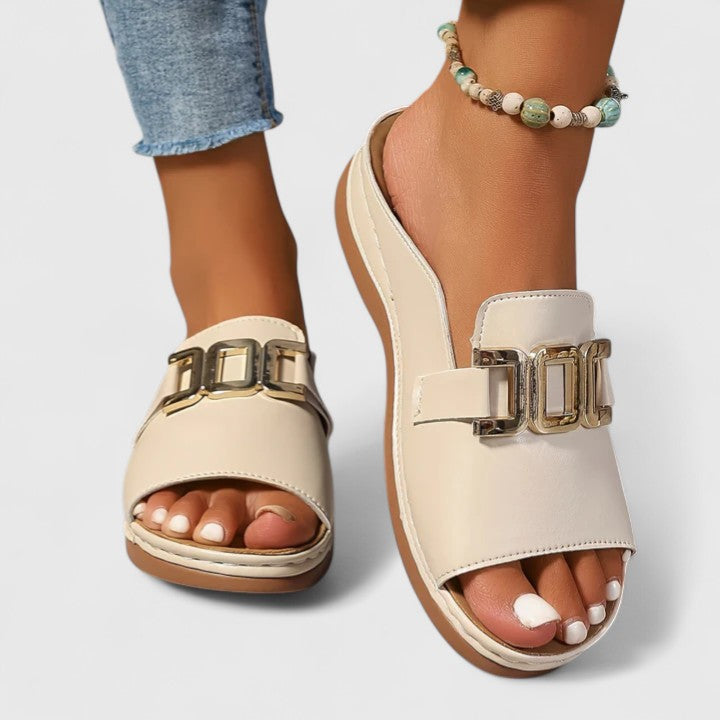 Patricia | Orthopaedic Sandals