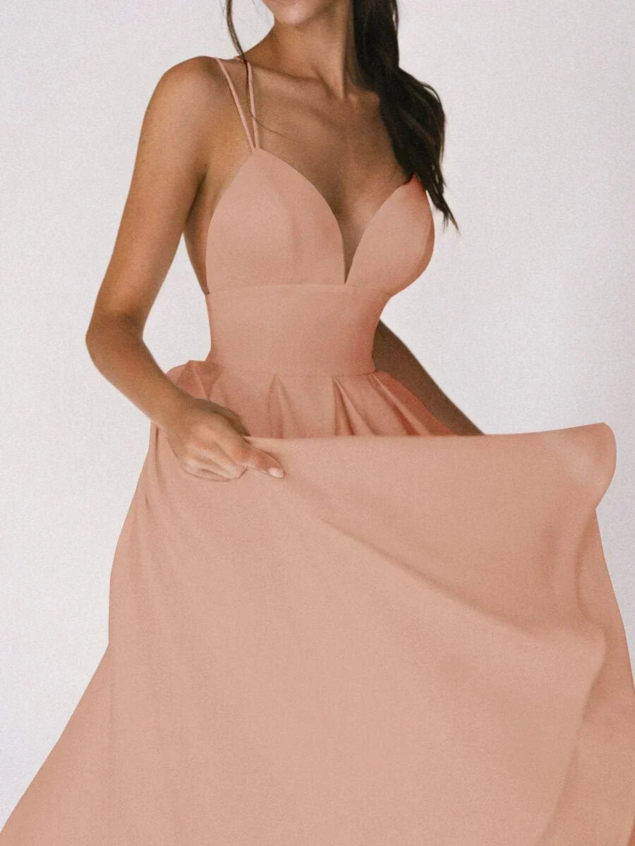 Elara - Elegant Minimalist Dress