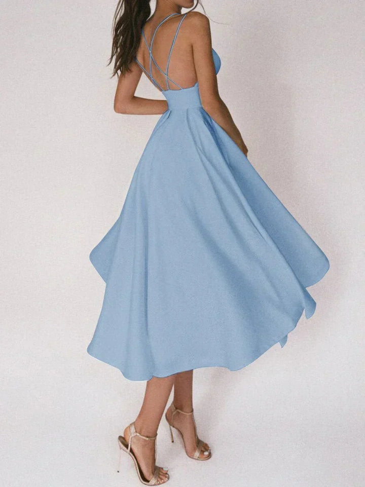 Elara - Elegant Minimalist Dress