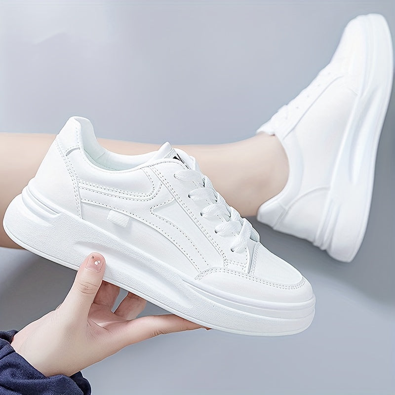 Chic White Sneakers with Lightweight Comfort