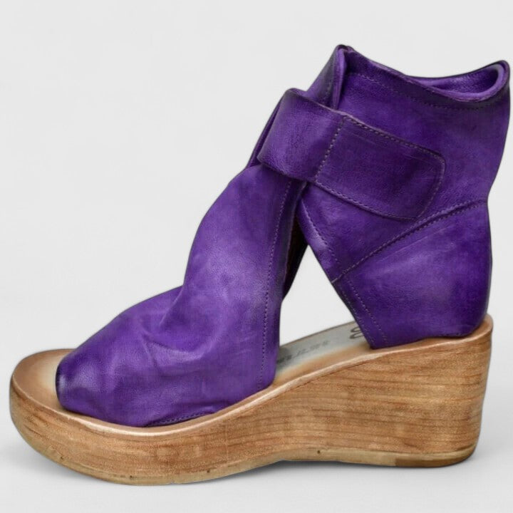 Karline - Classic Wedge Sandals