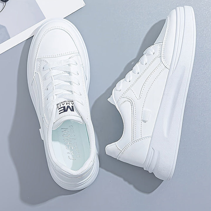 Chic White Sneakers with Lightweight Comfort
