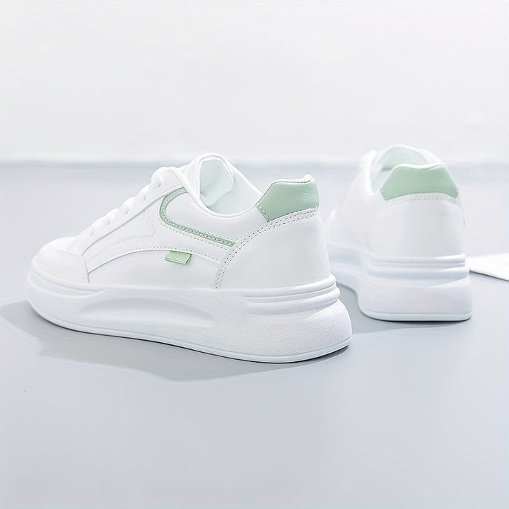 Chic White Sneakers with Lightweight Comfort