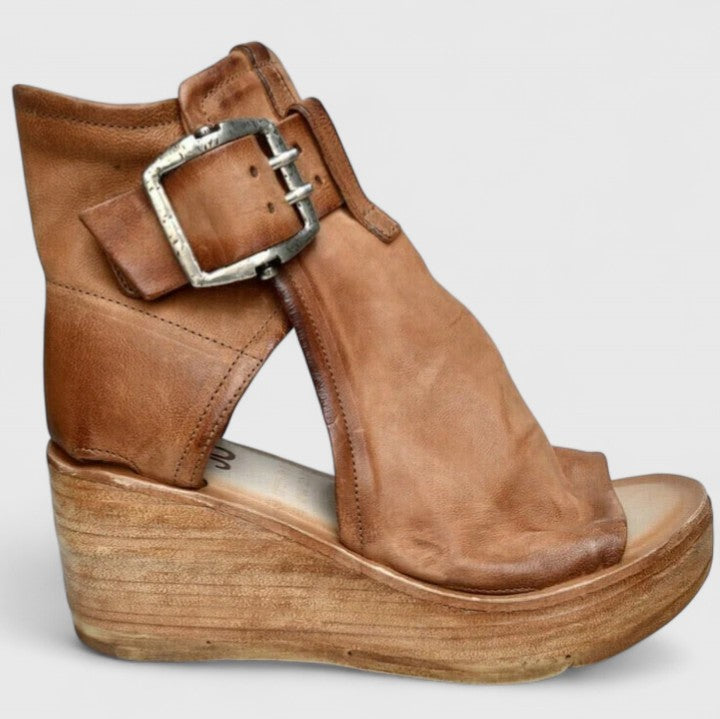 Tahlia | Classic Wedge Sandals