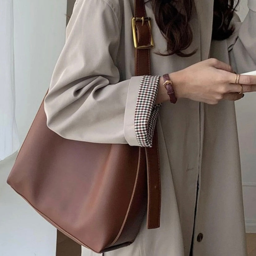 Coral | Elegant Leather Bag