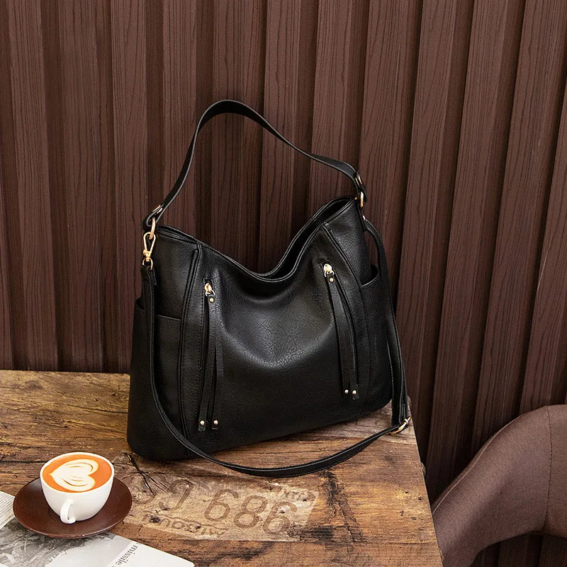 Shirley | Fringed Leather Bag