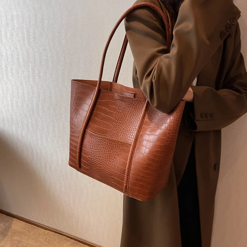 Christina™ | Refined Shoulder Bag