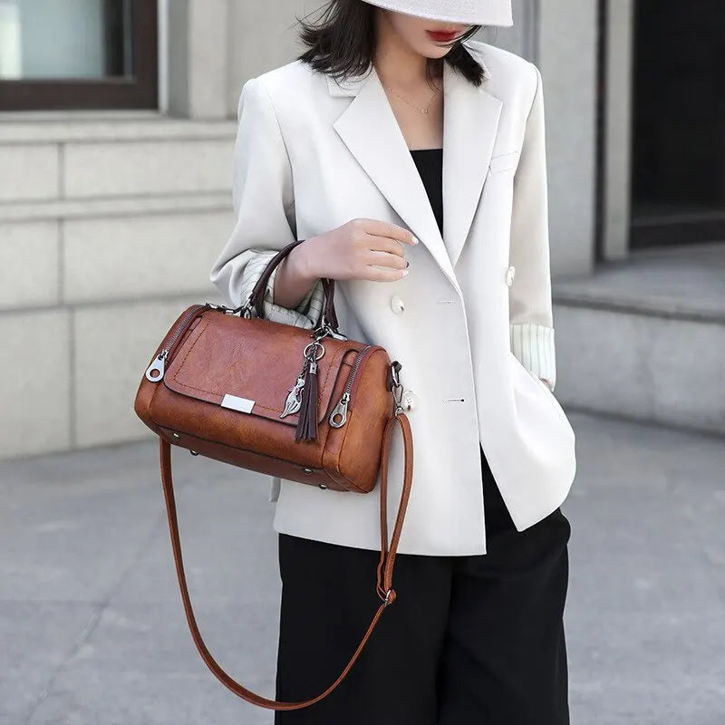 Donna | Textured Leather Bag