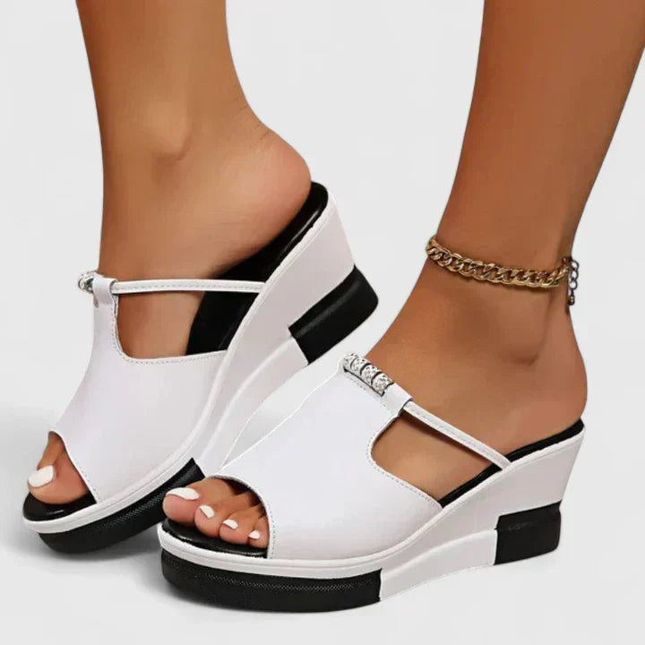 Melinda | Chic Orthopaedic Sandals