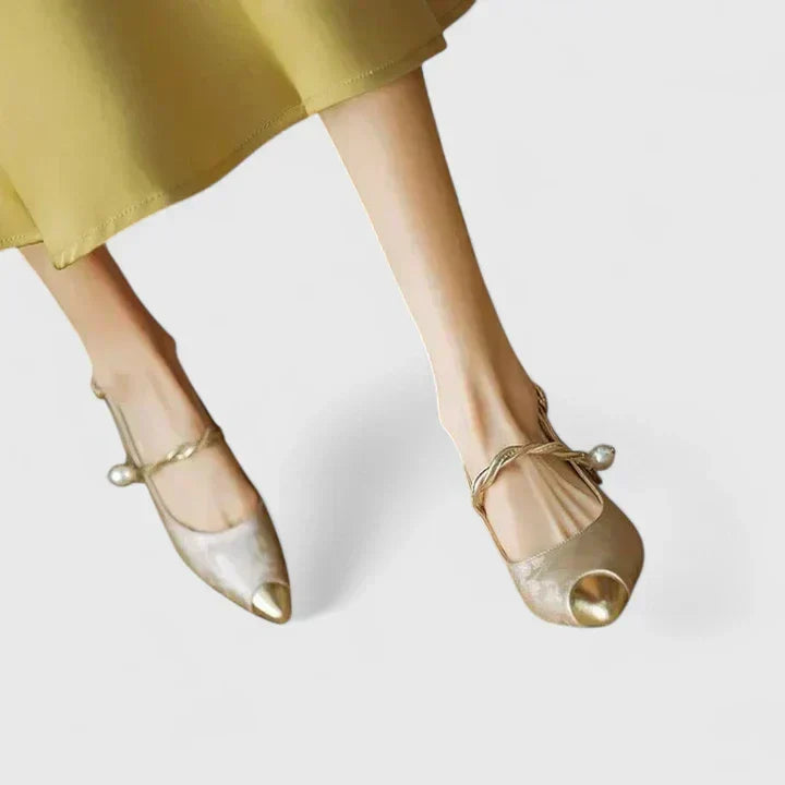 Bernadette | Chic Heels