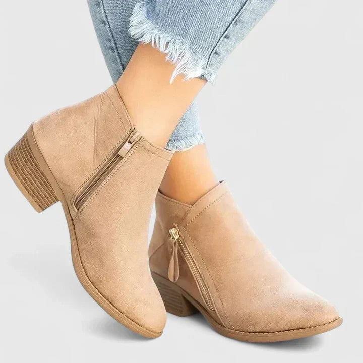 Joan | Orthopaedic Boots