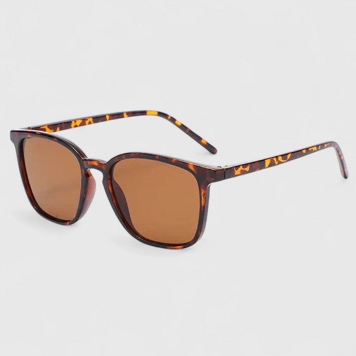 Patricia | Sophisticated Sunglasses