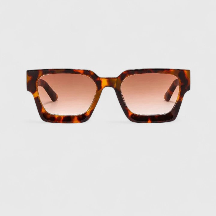 Kirsten | Elegant Sunglasses
