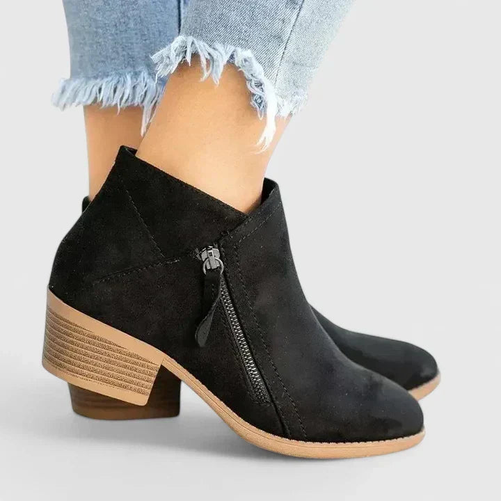 Joan | Orthopaedic Boots
