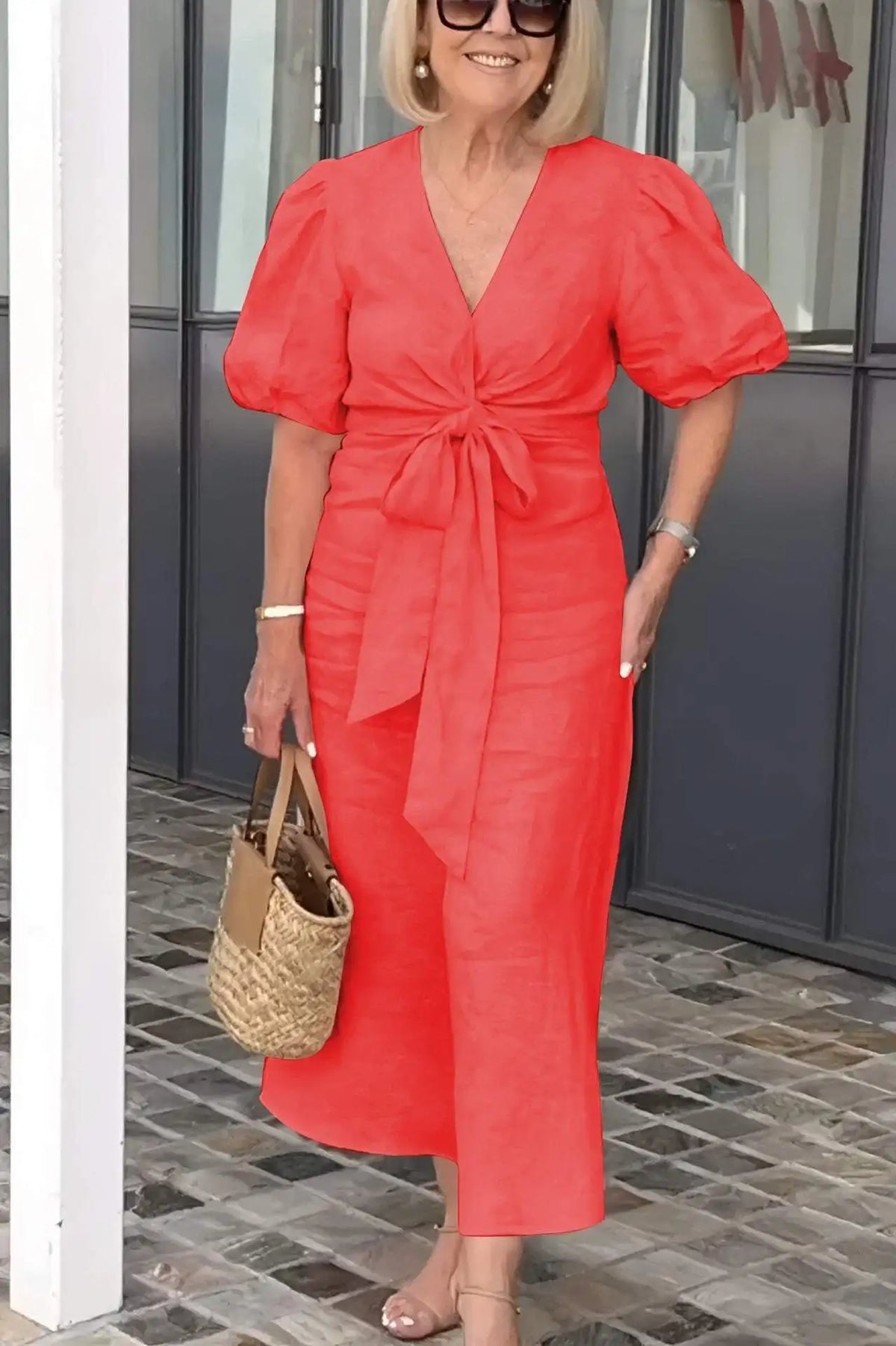 Vivienne | Elegant V-neck Midi Dress