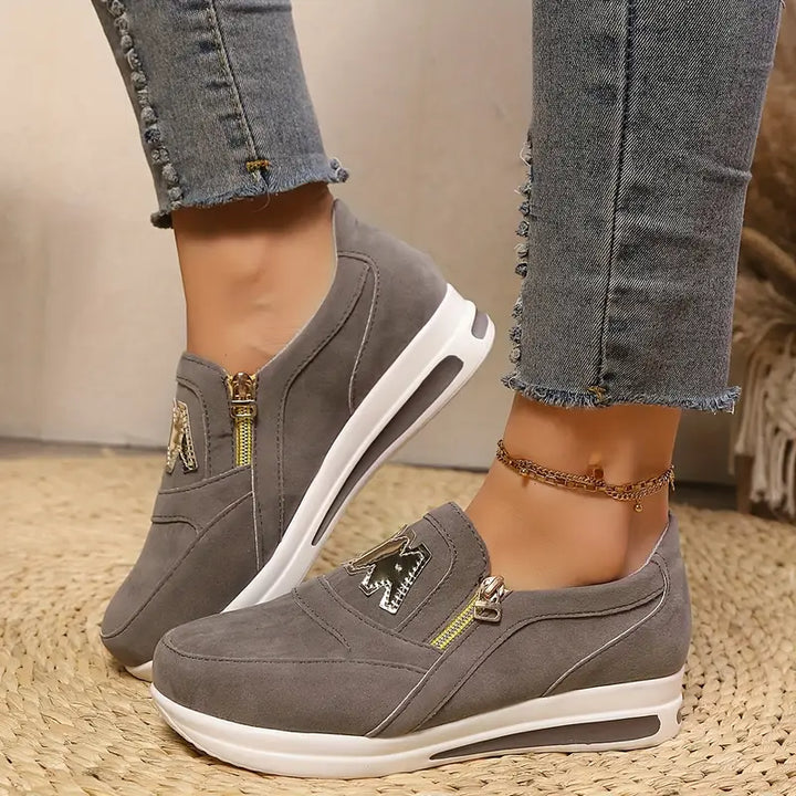 ZipStep™ Sneakers - Stylish, Pain-Free Steps