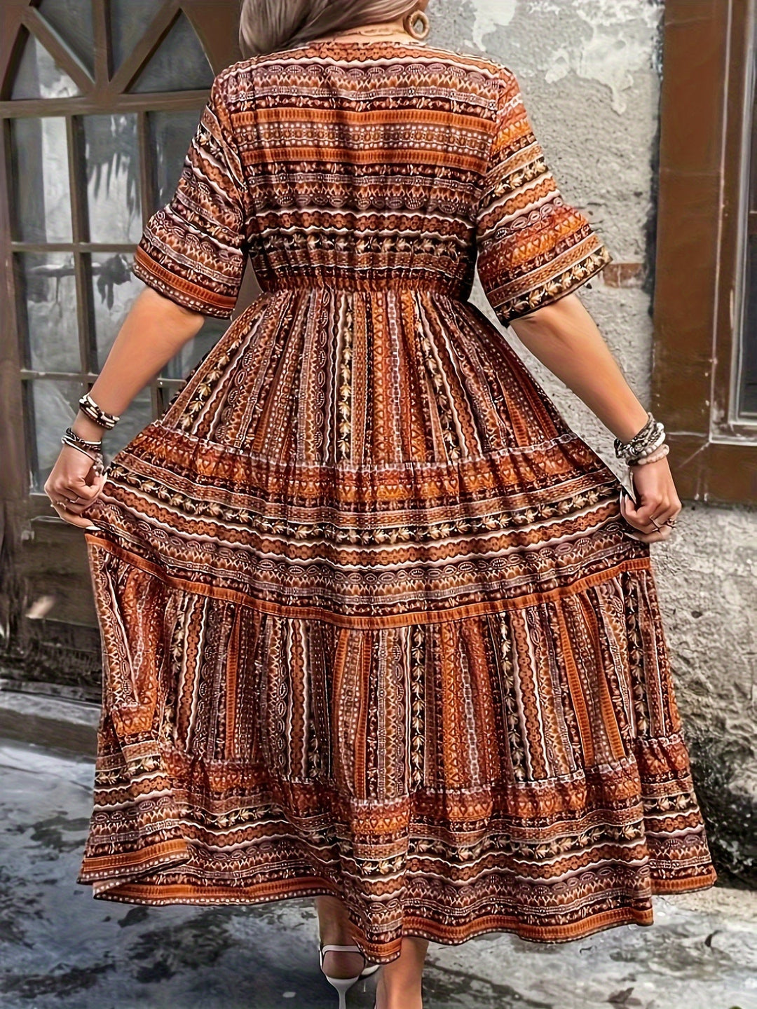 Joraine - Flowing Ethnic Print Dress