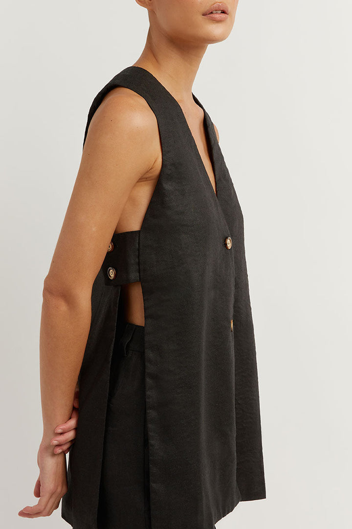 Fiona - Sleeveless Button Set