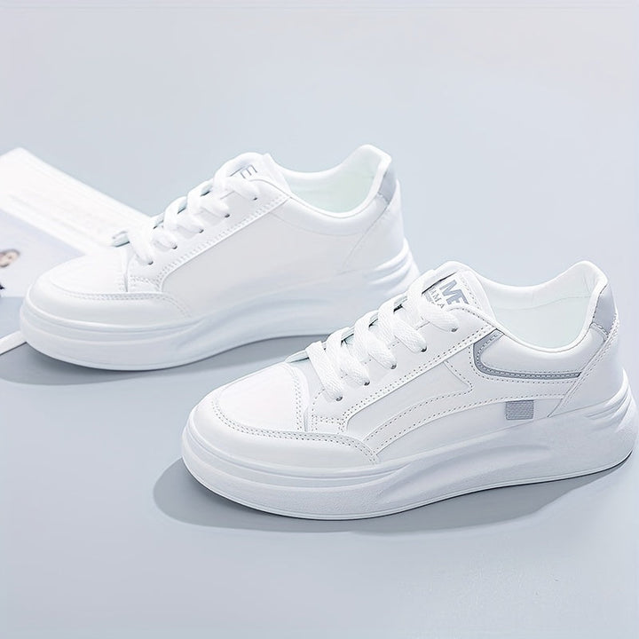 Chic White Sneakers with Lightweight Comfort