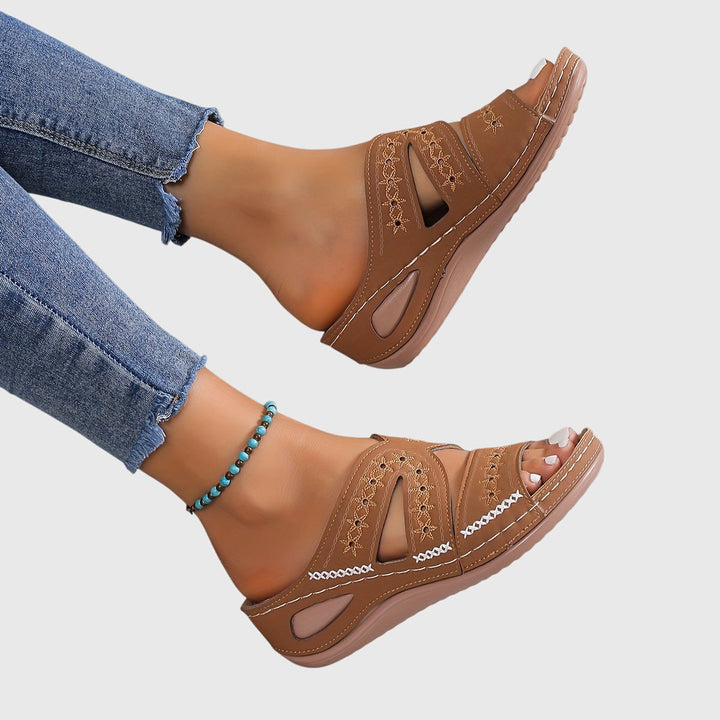 Bonnie - Elegant Orthopaedic Sandals