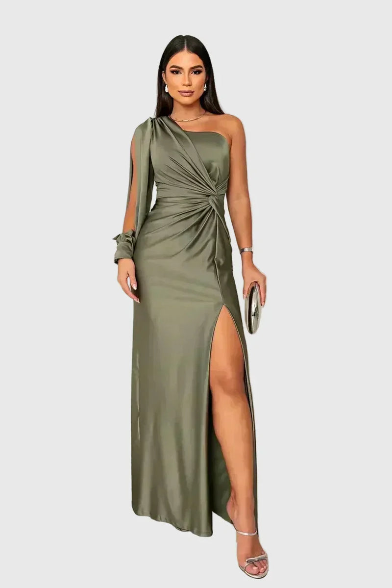 Lynette | Elegant Flowing Maxi Evening Dress