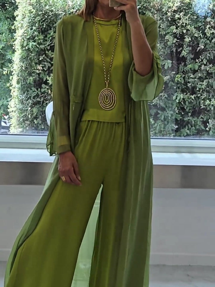 Lindsy - Elegant Comfort Set