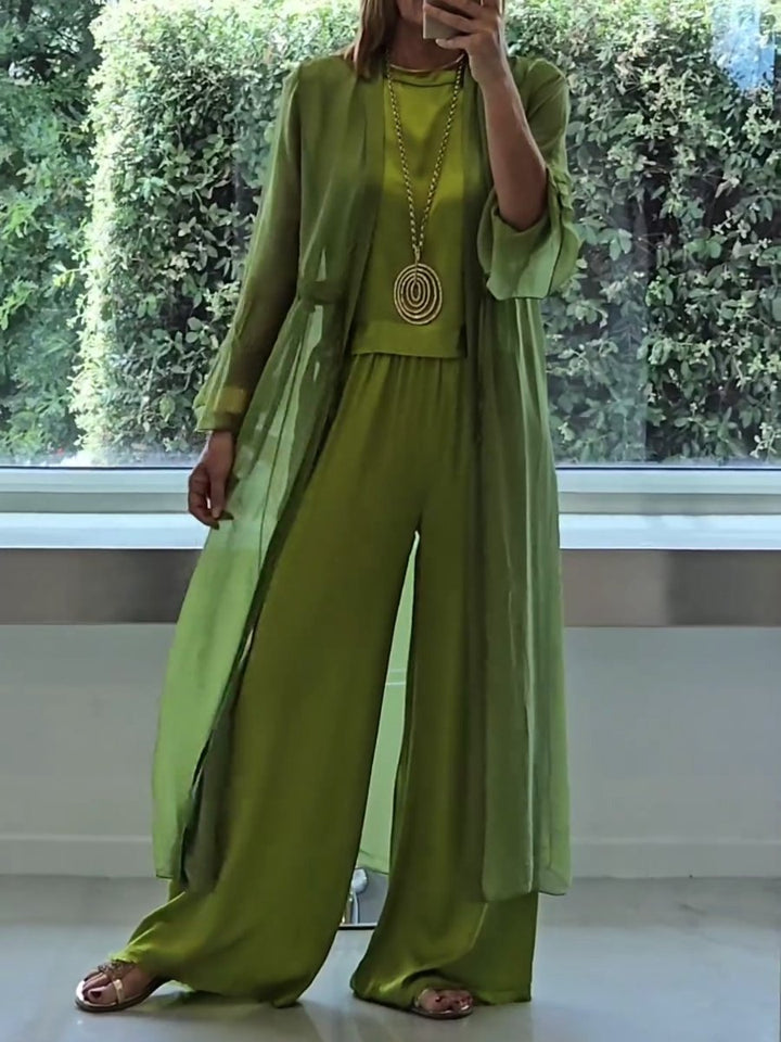 Lindsy - Elegant Comfort Set