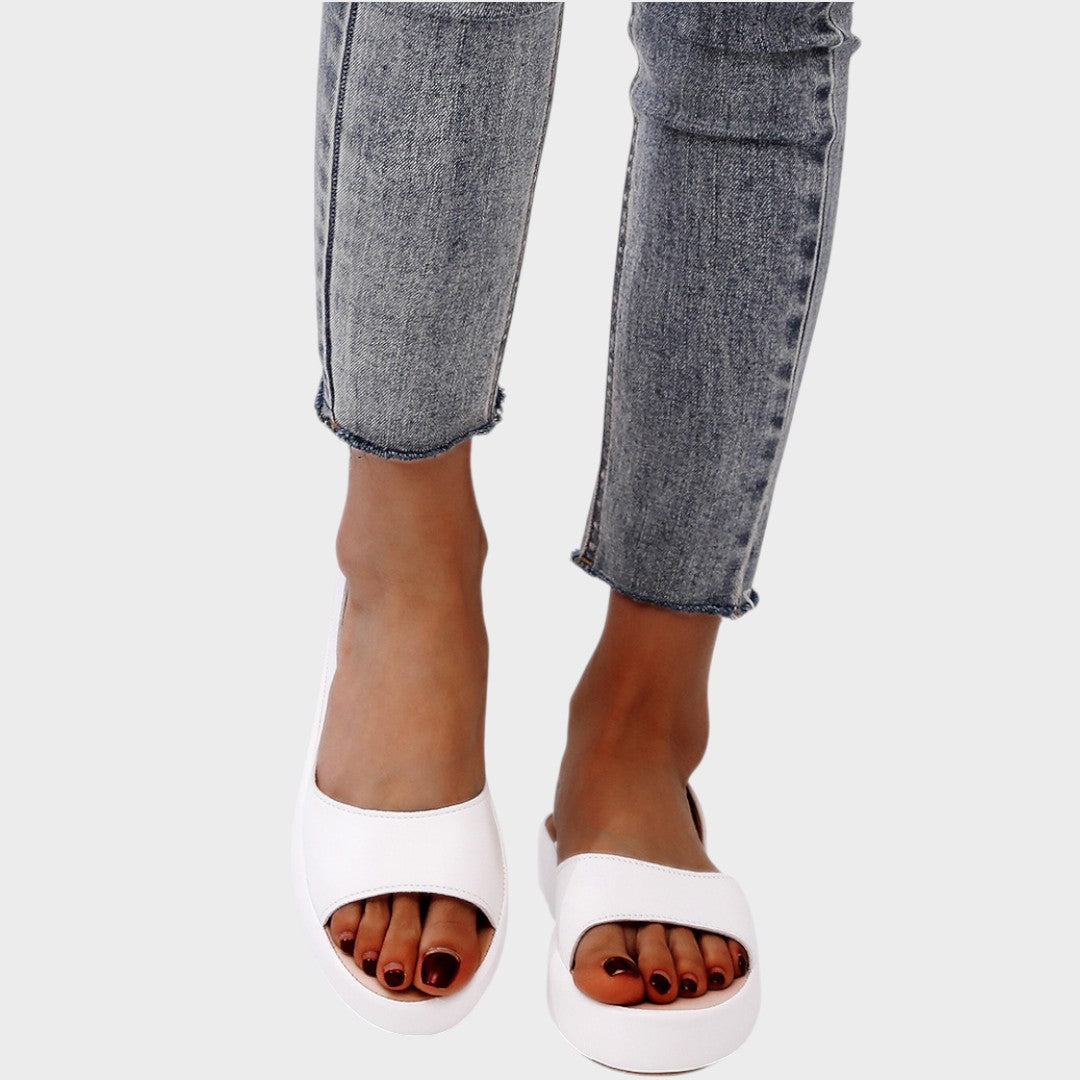 Dove - Elegant Orthopaedic Sandals